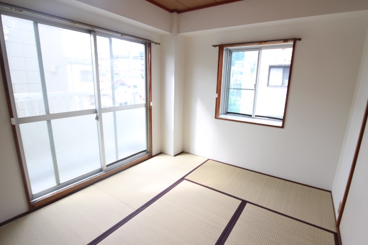 川島マンション ベッドルーム