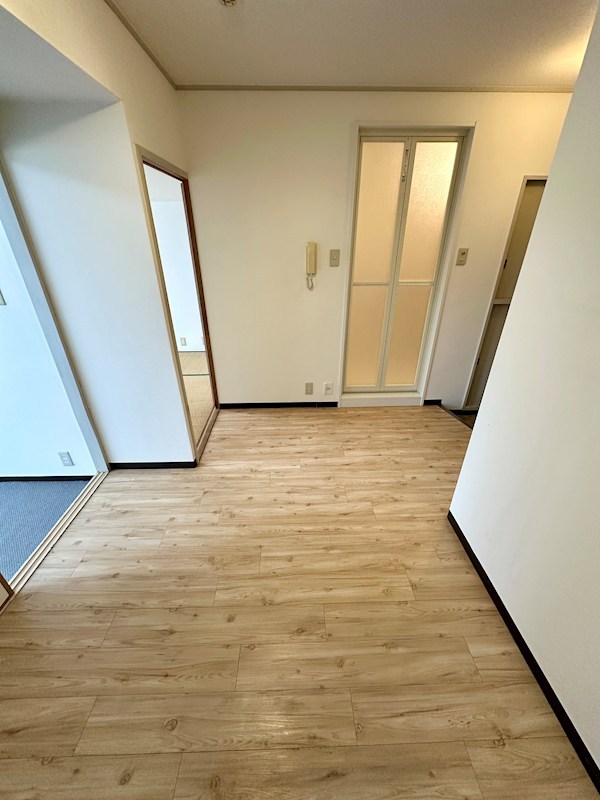 ドムール板宿 リビング