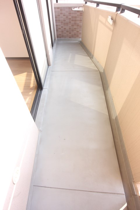 ガーデンコート楠ヶ丘 ベランダ