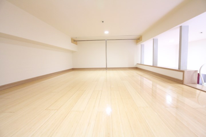 三國ビル ベッドルーム