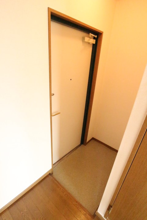 コーポラス栄里 玄関