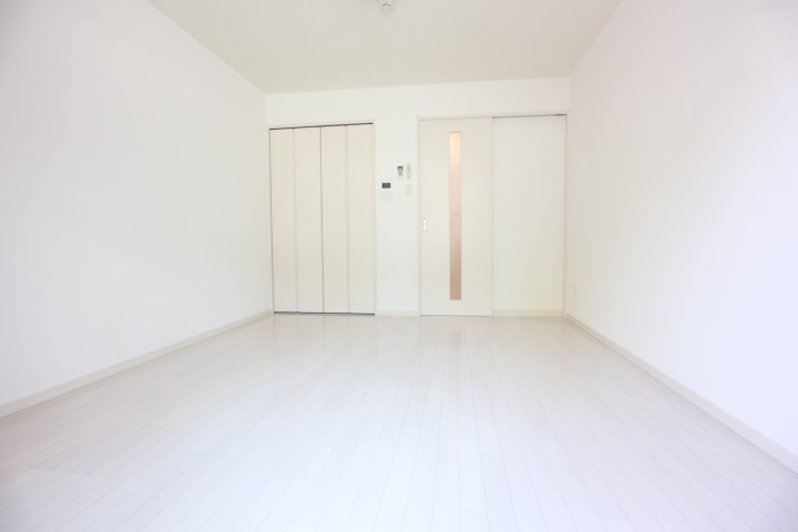 ワコーレヴィアーノ神戸片山町一丁目 リビング