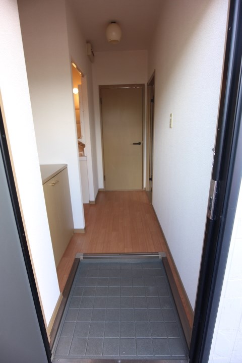 堀切スカイハイツ 玄関