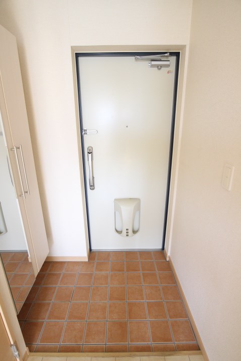 エトワール衣掛 玄関