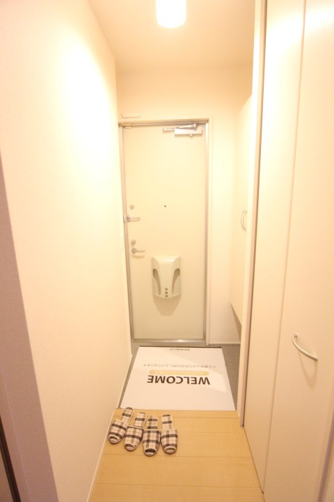 神戸6番館 玄関