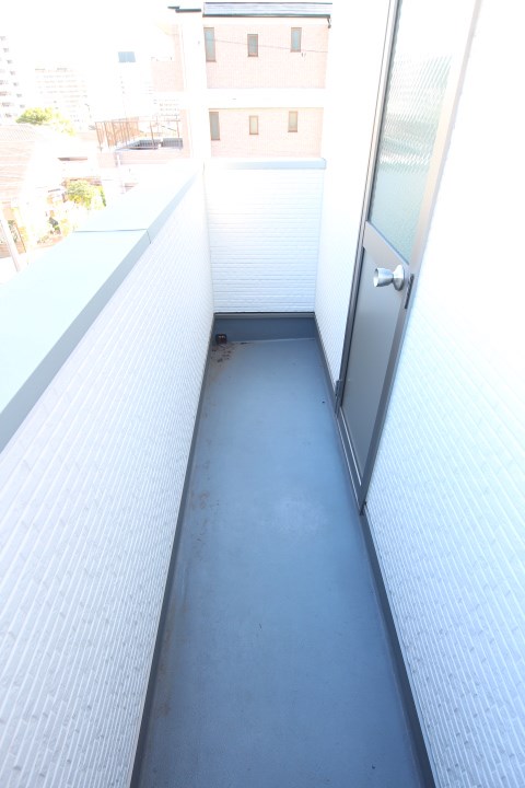 サナシオン片山町 ベランダ