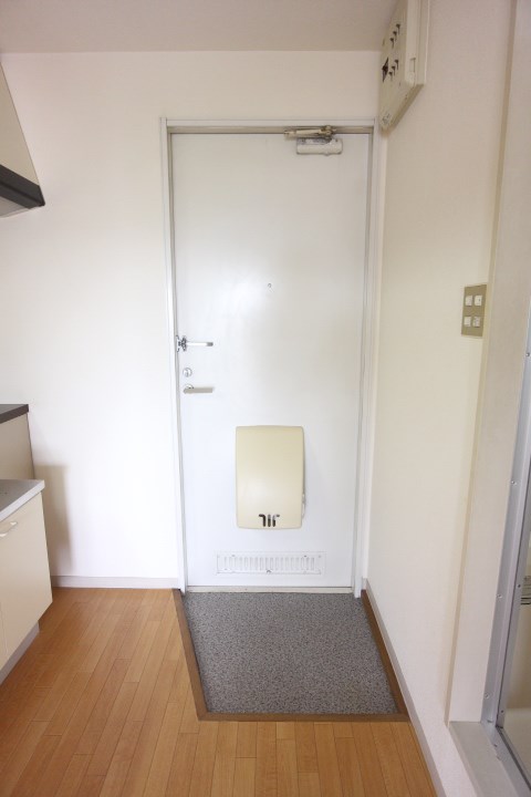 フレグランス須磨 玄関