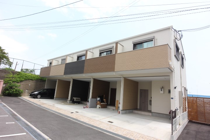 KARIN上沢 外観