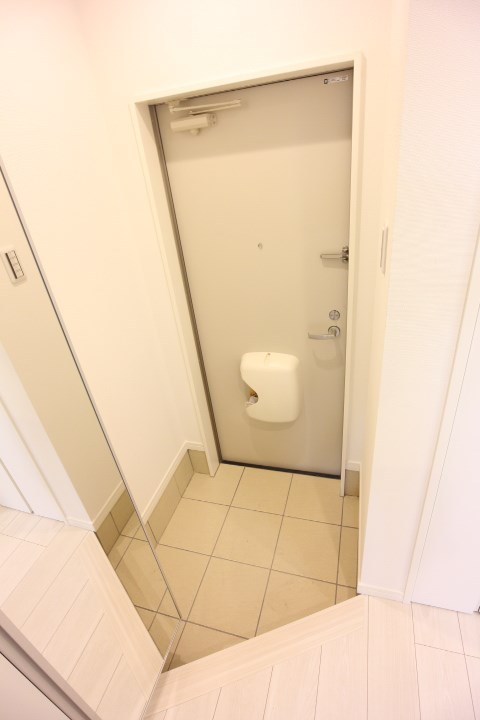 KARIN若松町 玄関