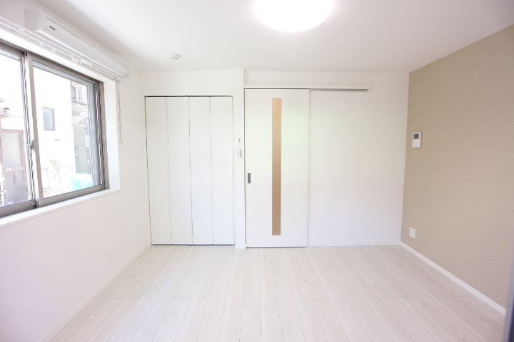 KARIN若松町 ベッドルーム