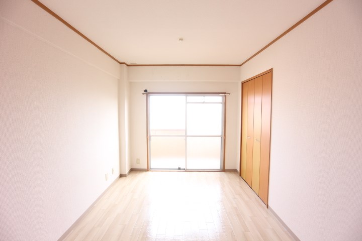 東須磨グリーンハイツ ベッドルーム