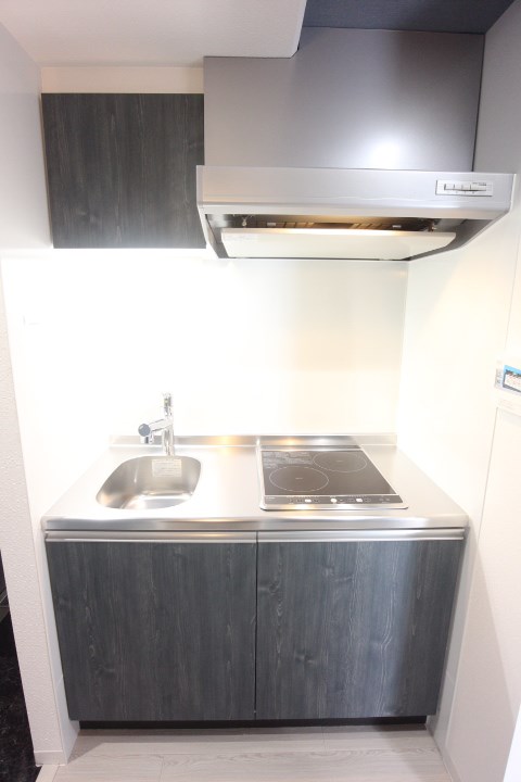 エヌエムスワサントアン キッチン