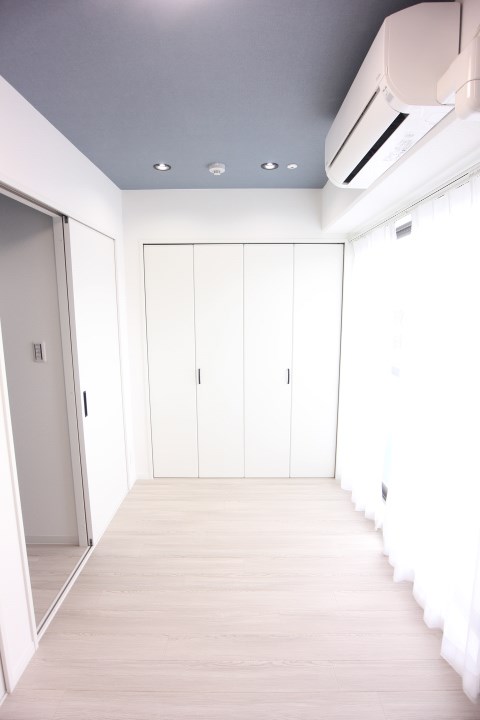 エヌエムスワサントアン リビング