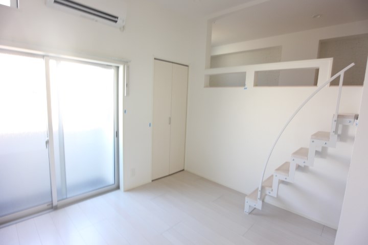 プランドール神戸 リビング