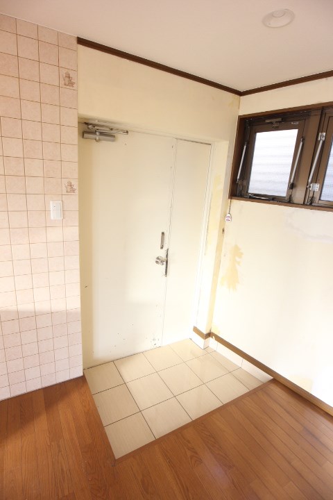 ラムール五位ノ池 玄関