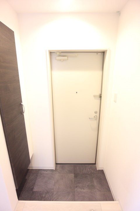ジーメゾン妙法寺 玄関