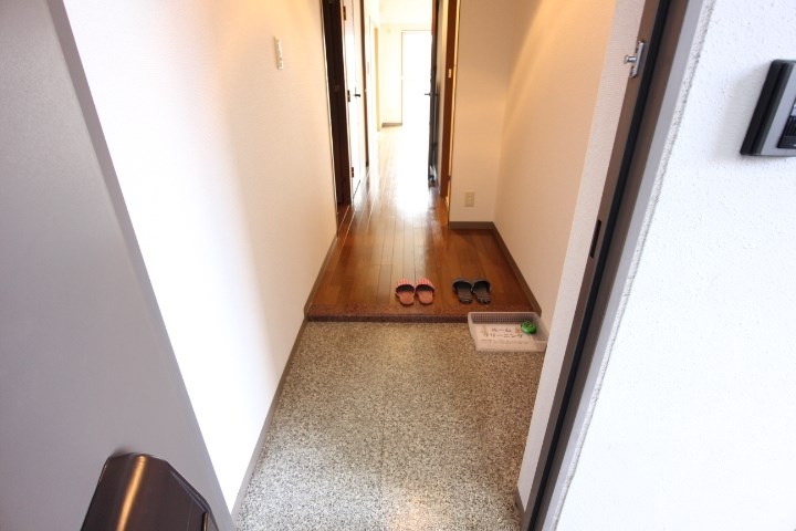 エトワール長尾 玄関