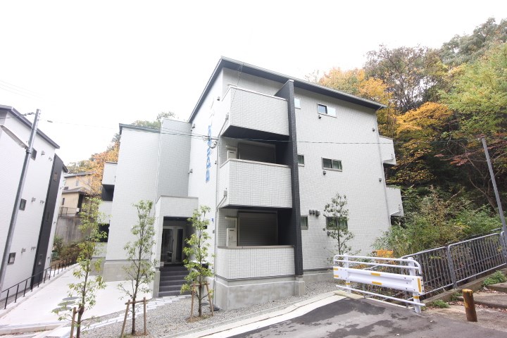 エヌエムサンカンテキャトフＡ棟 外観写真