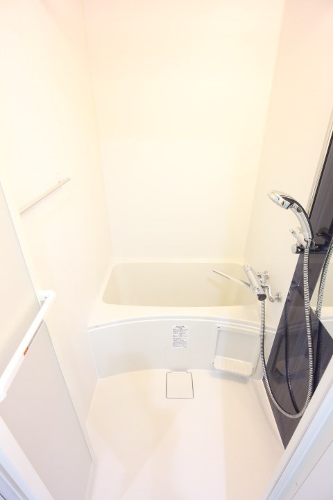 エヌエムサンカンテキャトフC棟 風呂画像