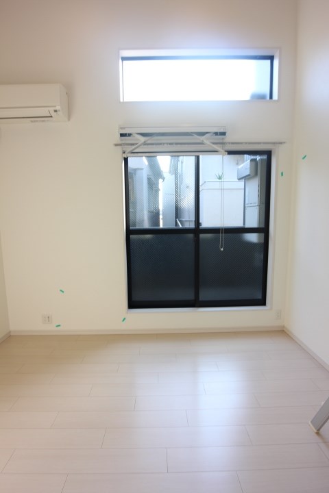 Midway hill 板宿sta ベッドルーム