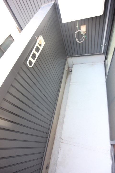 Midway hill 板宿sta ベランダ