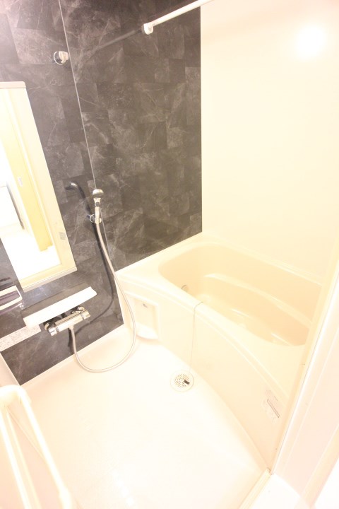 フォーラム伍番館 風呂画像