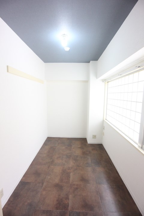 リリーフ片山町 ベッドルーム