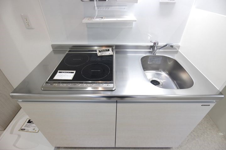 エヌエムキャランドドゥ キッチン