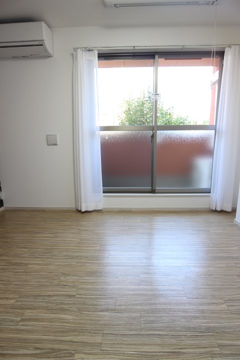 エヌエムキャランドドゥ その他25