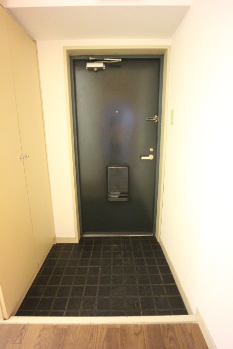 グランドシャトー板宿Ⅱ 玄関