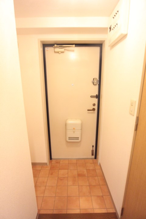 グレイスハイツ東須磨 玄関