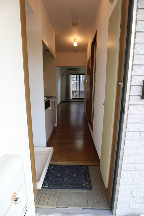 エステートピア板宿 玄関