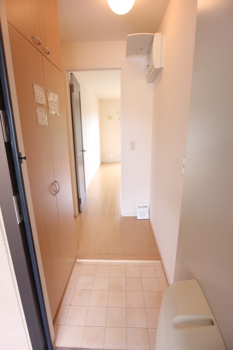 ガーデンコート車 玄関