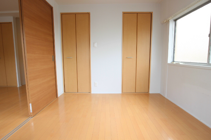 ラムール長田 ベッドルーム