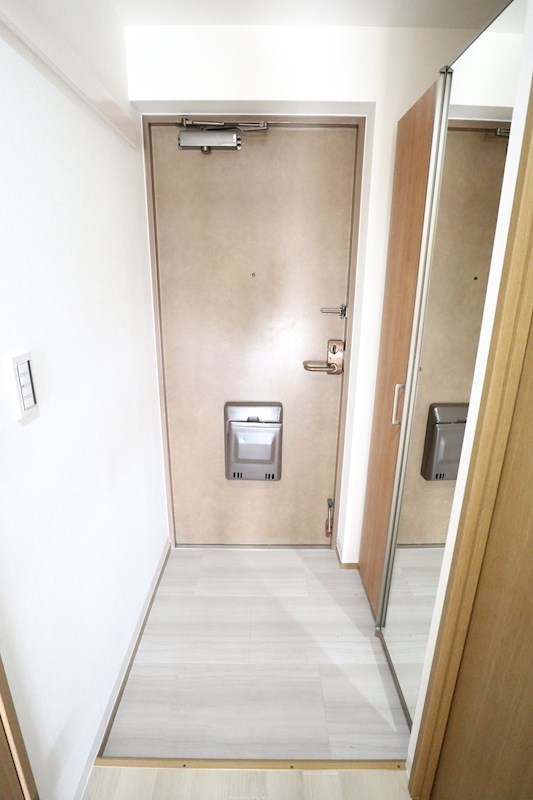 ボシュケ鷹取 玄関