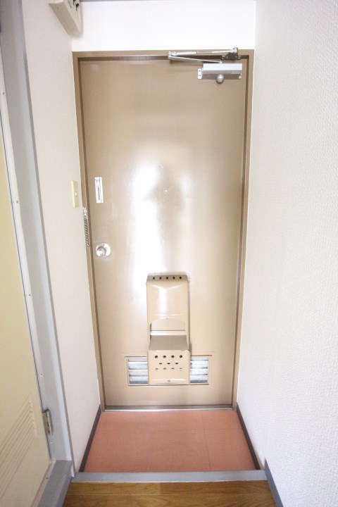 シャインエイト 玄関