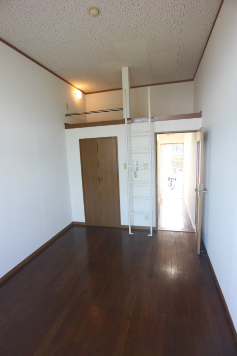 ラフォーレ一ノ谷 リビング