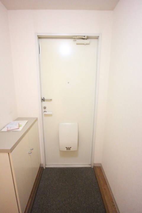 フレグランス妙法寺 B 玄関