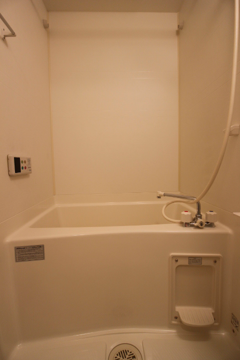 ハッピー・デン 風呂画像