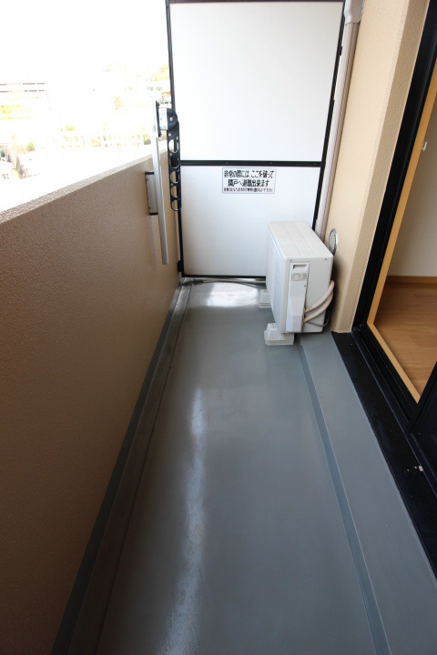 ハッピー・デン ベランダ