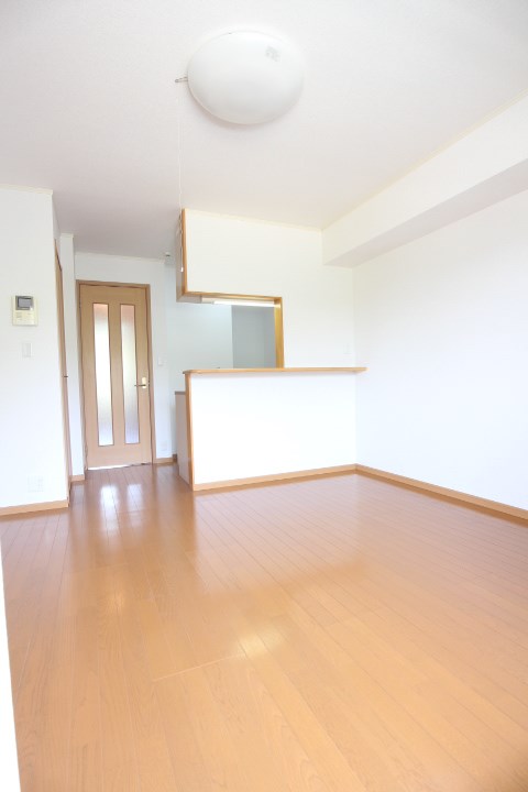 パルティール妙法寺Ⅱ リビング