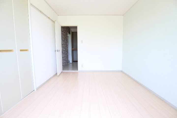 クレール白川 ベッドルーム