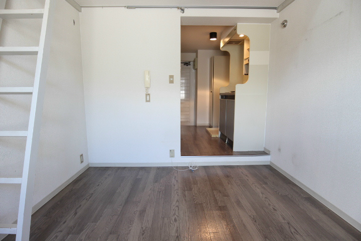 パンシオン白川台No1 リビング