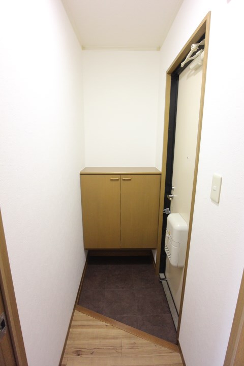 ヒルズ大谷 玄関