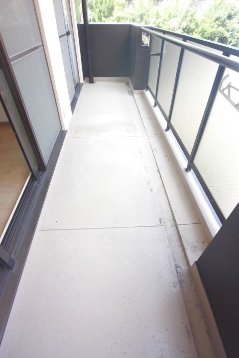 グリーンハイツ妙法寺Ａ棟 ベランダ