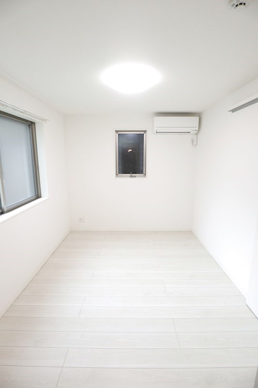 KARIN若松町 ベッドルーム