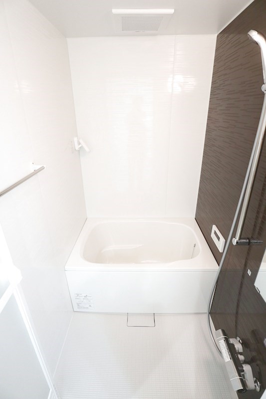 ワコーレヴィアーノ長田大塚町 風呂画像