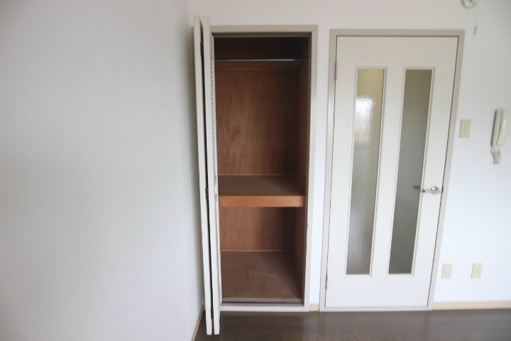 リベラルハウス その他4