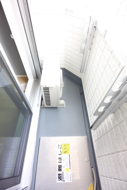 EXSONIA FIVE ベランダ