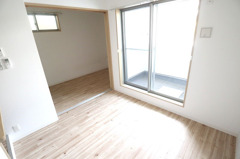 ワコーレヴィータ神戸須磨浦通 リビング